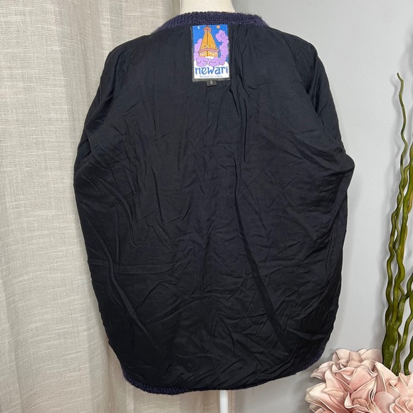 Newari 100%‎ Wool Handknit Cardigan Sweater Jacket Lined Floral Nepal Size Small - Picture 14 of 16